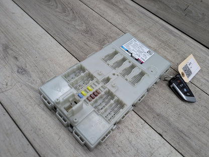 2018-2024 BMW X3 G01 Bdc Body Domain Fem Control Module w/ Key 9436418