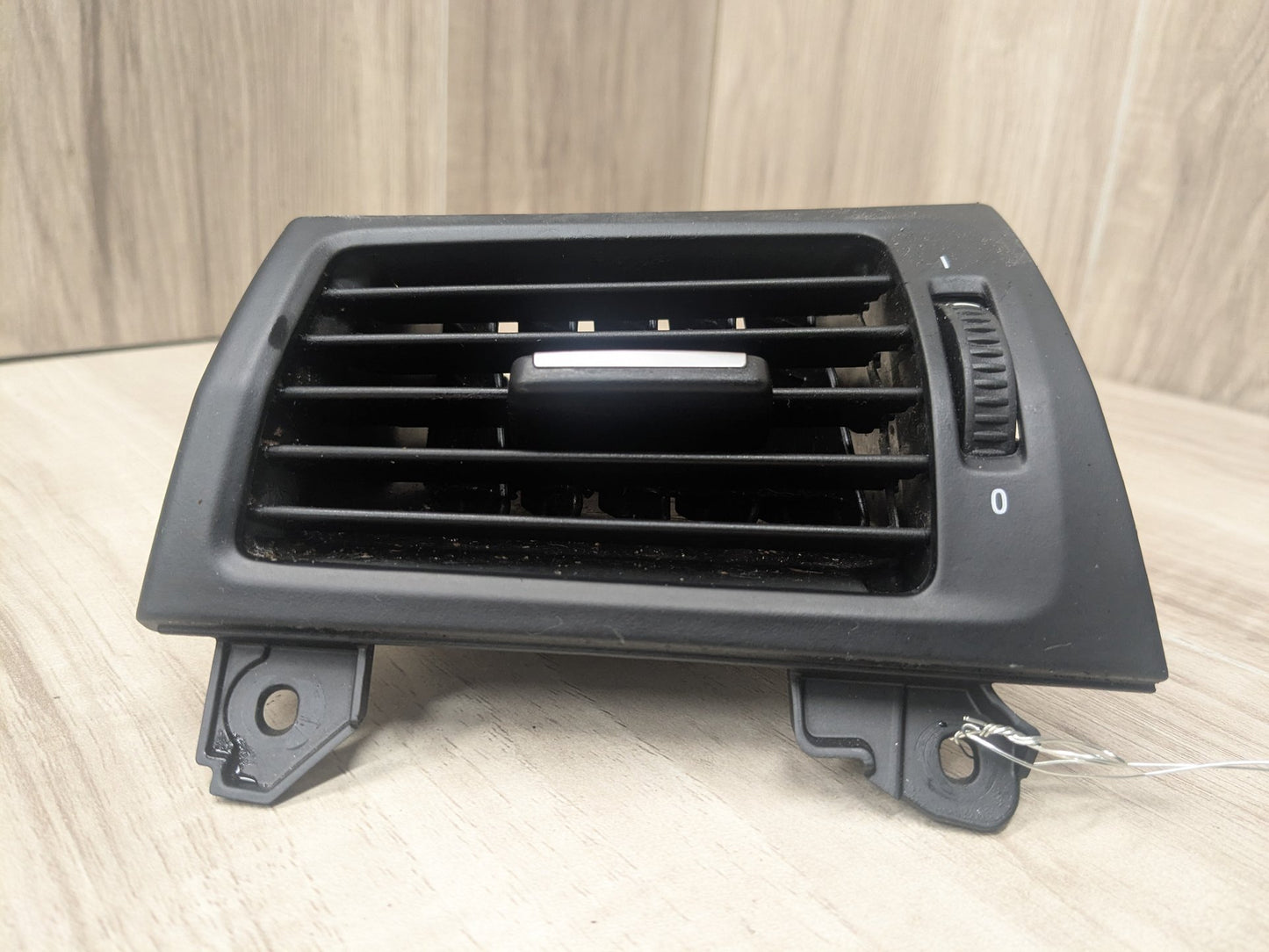 11-18 OEM BMW F25 F26 X3 X4 Front Left Driver Dash AC Air Vent Grille