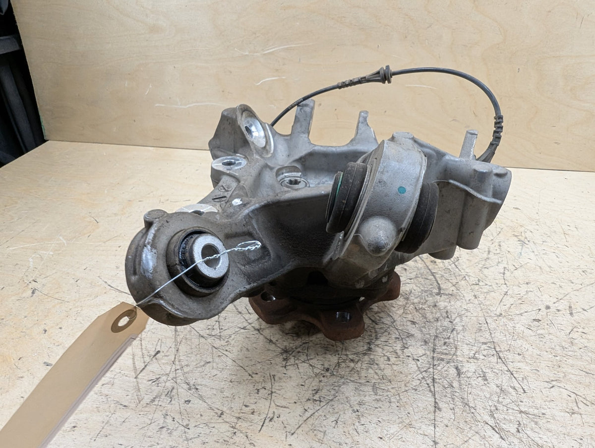 19-25 OEM BMW G20 330 M340 REAR Right Passenger Side Knuckle Hub Spindle Bearing