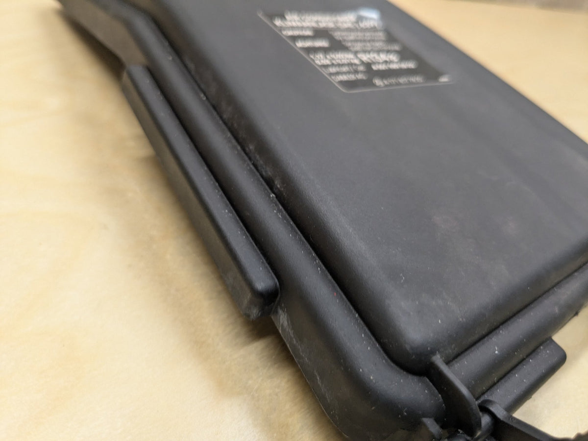 2009-2011 Mercedes-Benz SLK-Class R171 Engine Fuse Box Cover OEM