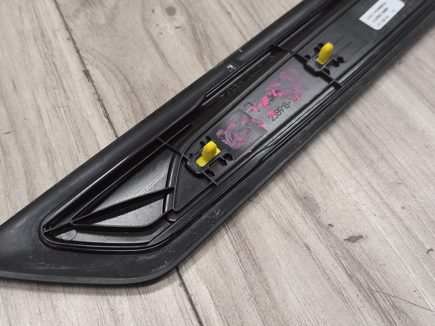 2014 - 2020 BMW 440i F36 Front Left Right Scuff Plate Door Sill SET 7410460 B58B30M0