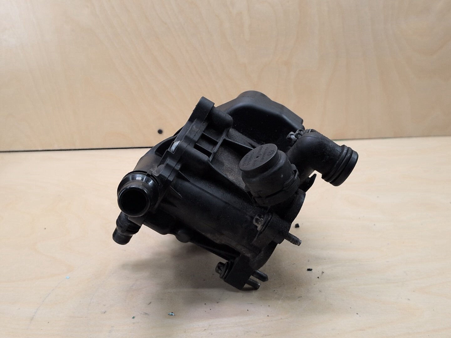 OEM BMW F22 F30 F32 F36 G01 G30 Engine B46 Motor Heat Coolant Thermostat Module