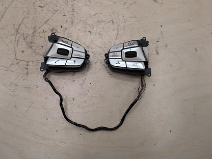 16-19 OEM BMW G11 G12 740 750 M760 SPORT Steering Wheel Multi Switch Button