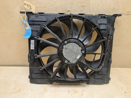 2017-2023 BMW 530i G30 Radiator Fan Shroud Housing w/ Motor 7953400