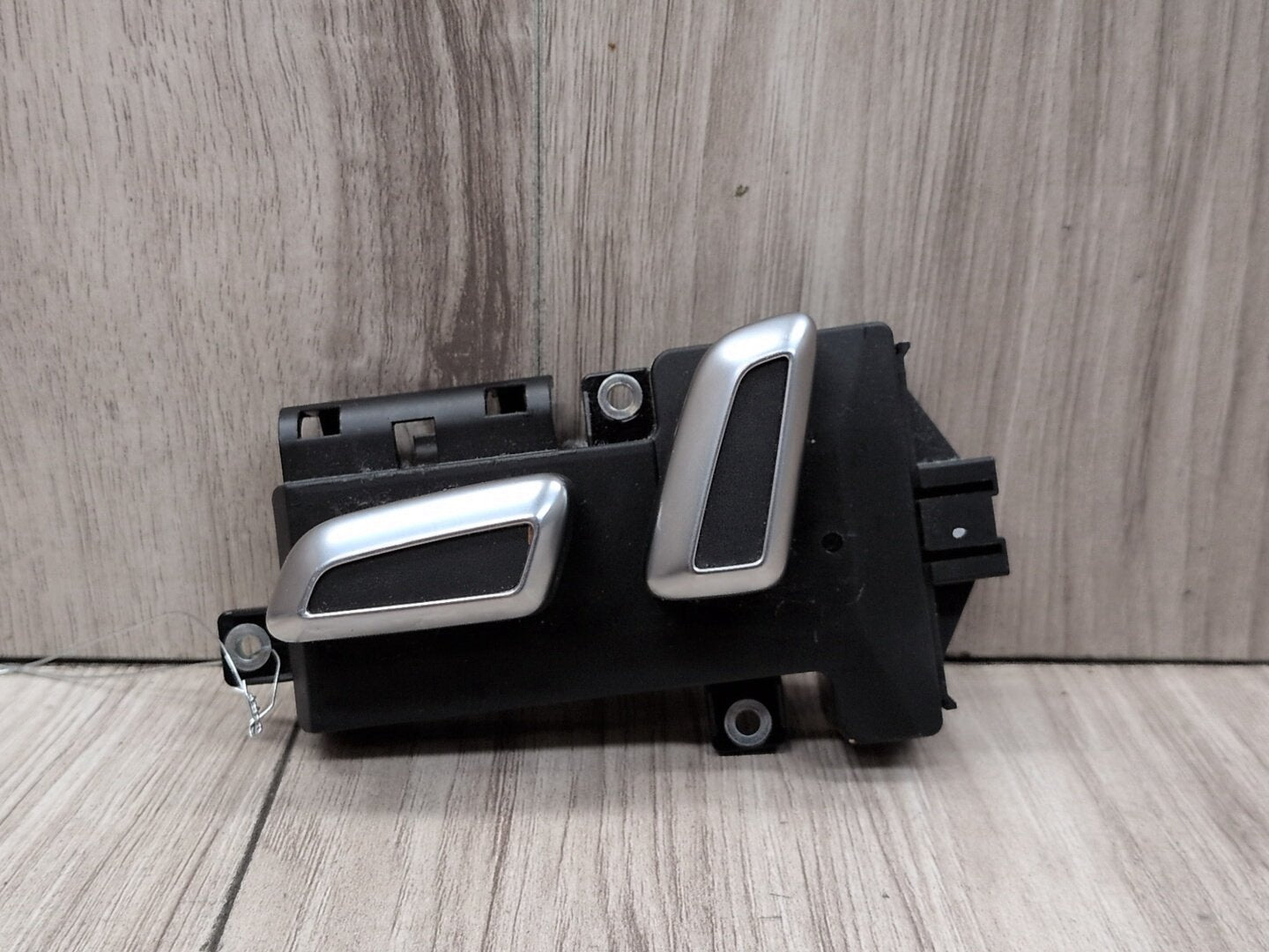 2008 - 2017 Audi S5 8T Front Left Driver Seat Memory Switch 8K0959747