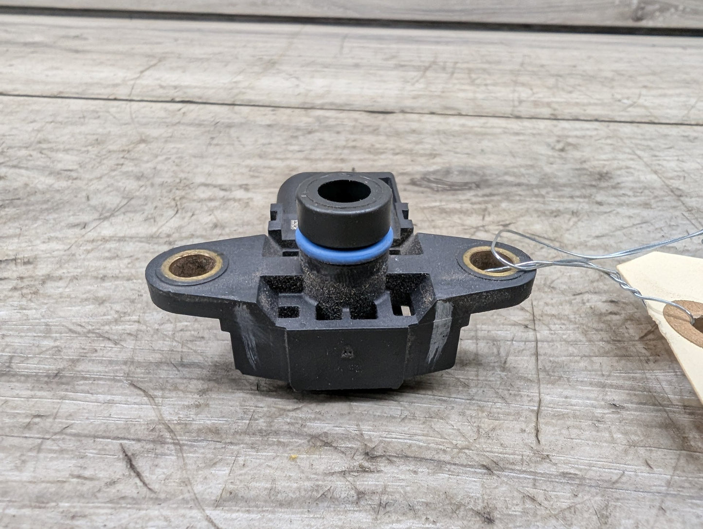 2018 - 2024 BMW X3 G01 Manifold Absolute Pressure (MAP) Sensor 8657300 B58B30O1