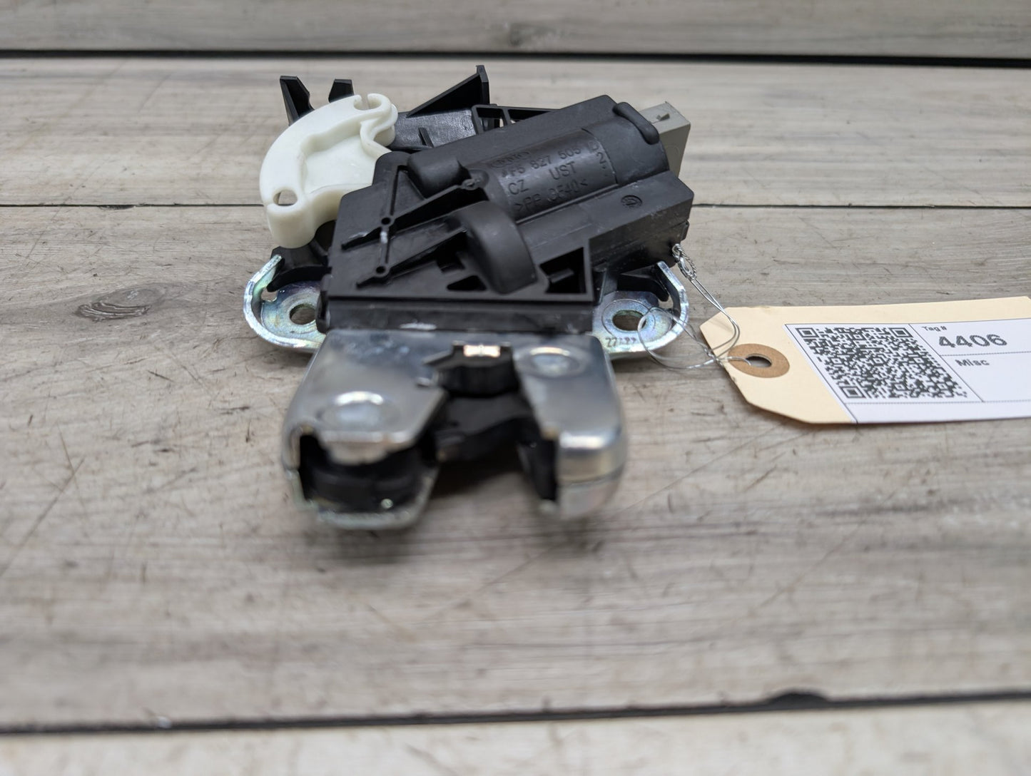 2008 - 2017 Audi S5 8T Liftgate Trunk Lid Liftgate Lock Latch Actuator 4F5827505