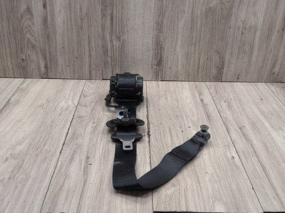 2015-2018 BMW X5 F85 Rear Left Driver Seatbelt Seat Belt Retractor 7318375 OEM