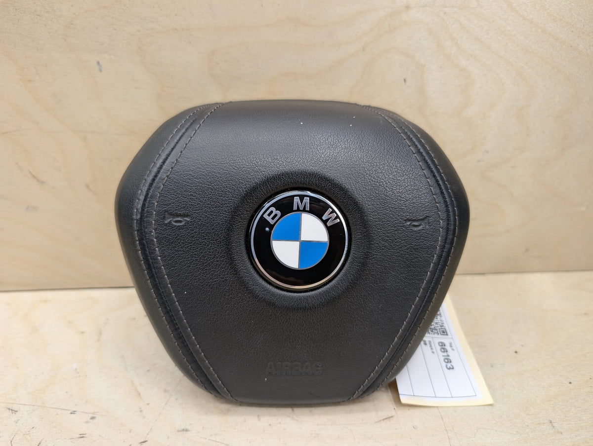 2016-2019 BMW 740i G12 Steering Wheel Airbag Air Bag 6876833 OEM