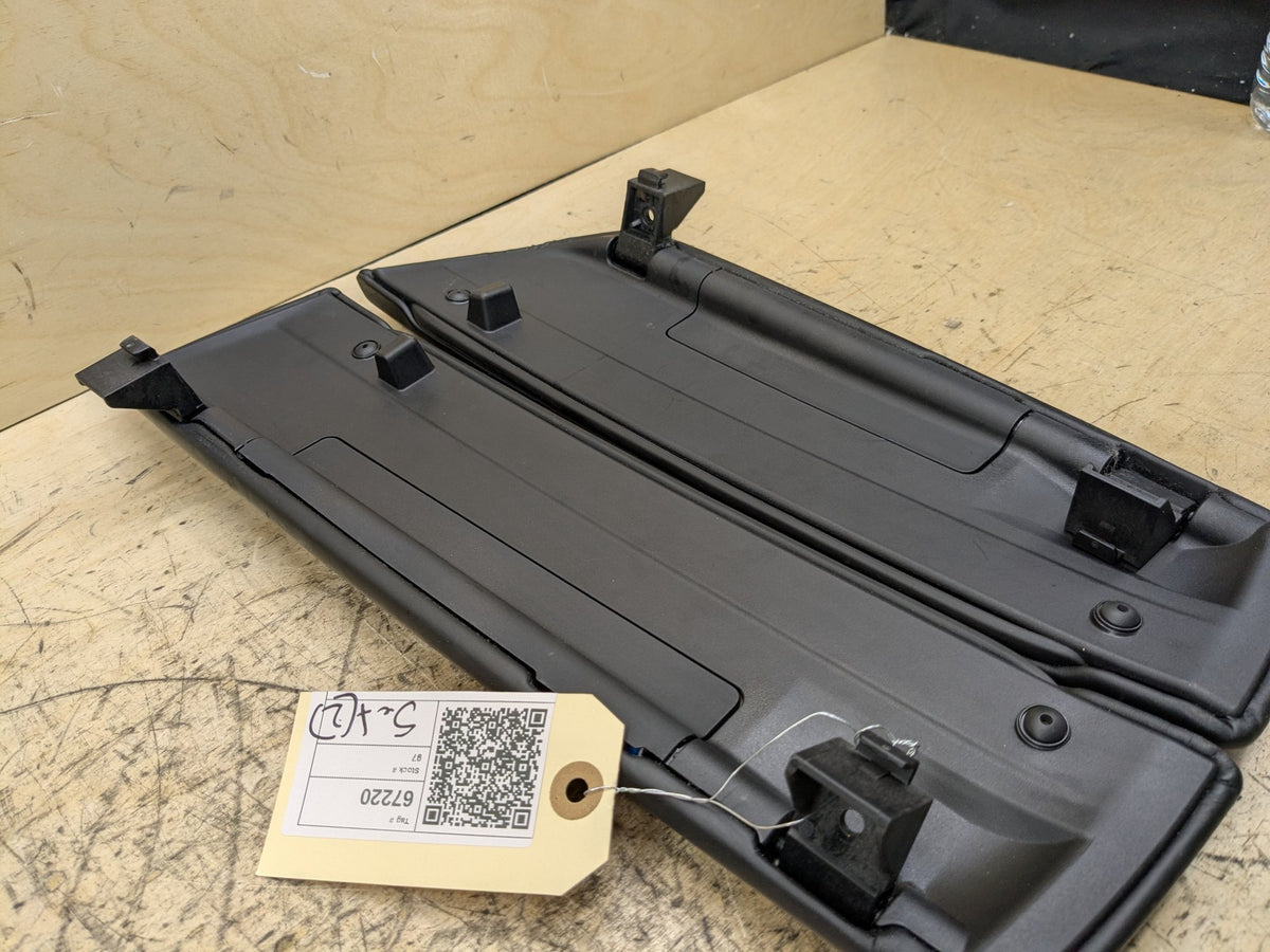 2018-2023 BMW M550i G30 Center Console Armrest Arm Rest 9388149 OEM
