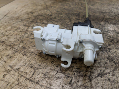2016-2019 BMW 740Li G12 Front Right Passenger Door Latch Lock Actuator 2581897 OEM