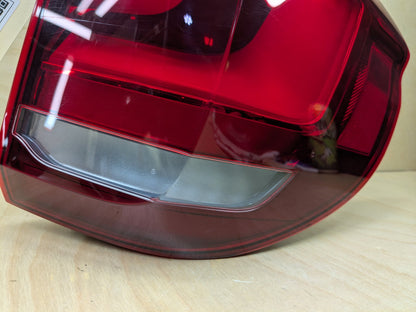 14-18 BMW OEM F15 F85 X5 X5M Rear Right Passenger Side Outer Stop Tail Light