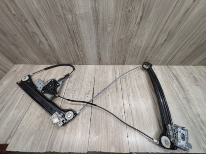 2004-2010 BMW M6 E64 Front Right Passenger Door Window Glass Regulator w/ Motor 6981144 OEM