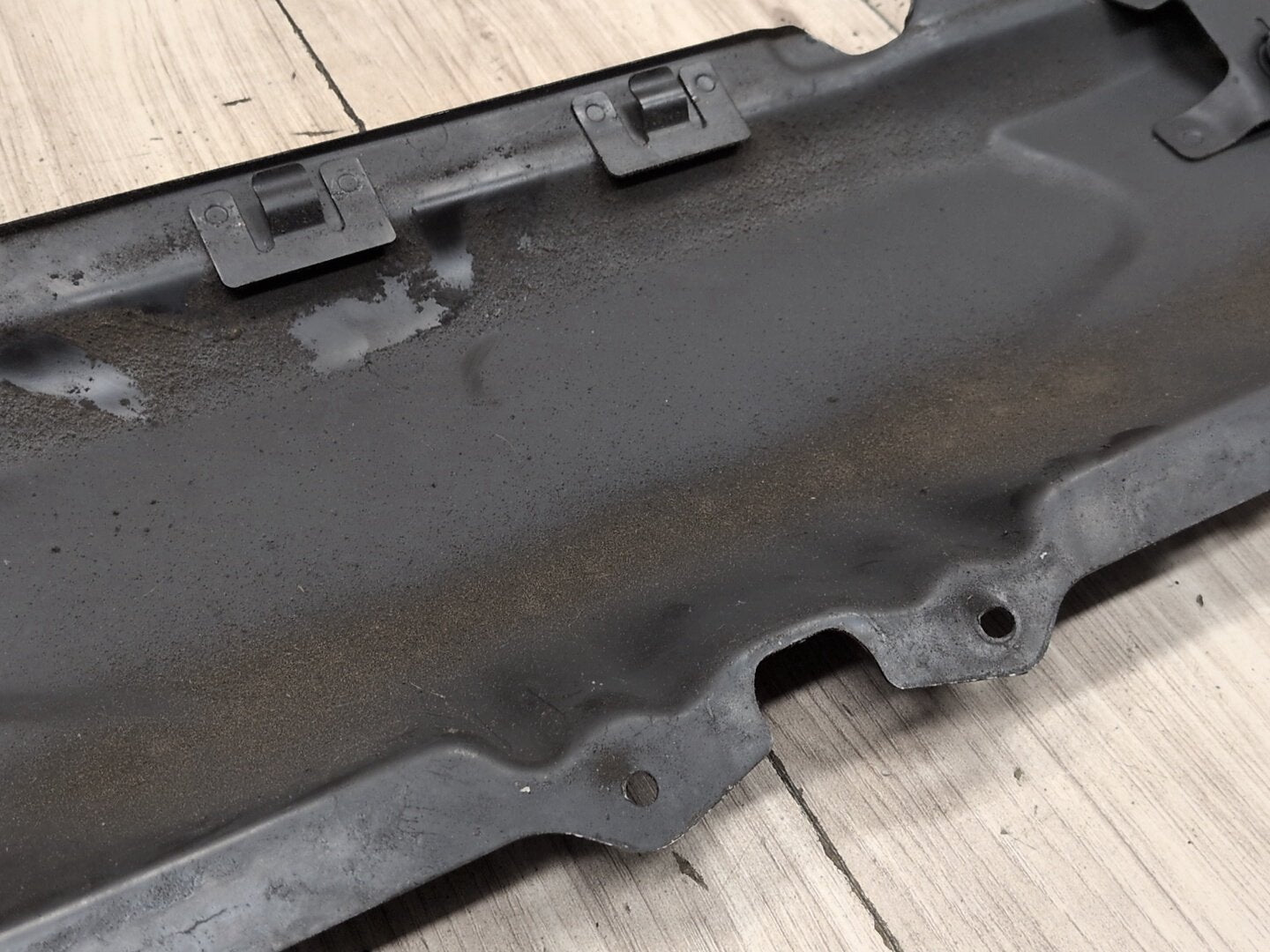 2008-2010 BMW 535i E60 Radiator Support Upper Cover Panel 7502056