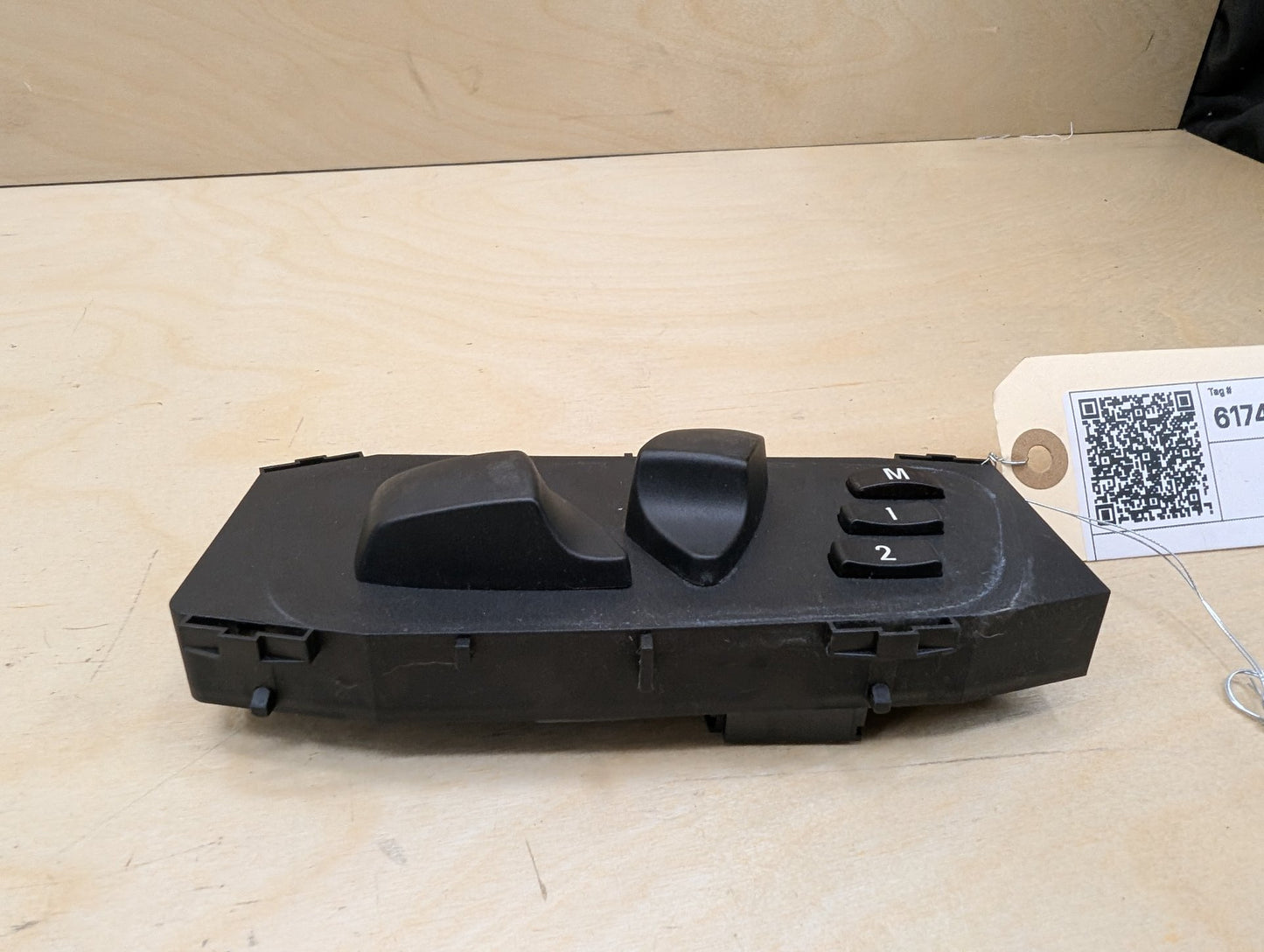 OEM BMW E93 328 335 M3 Front Left Driver Memory Seat Adjustment Control Switch