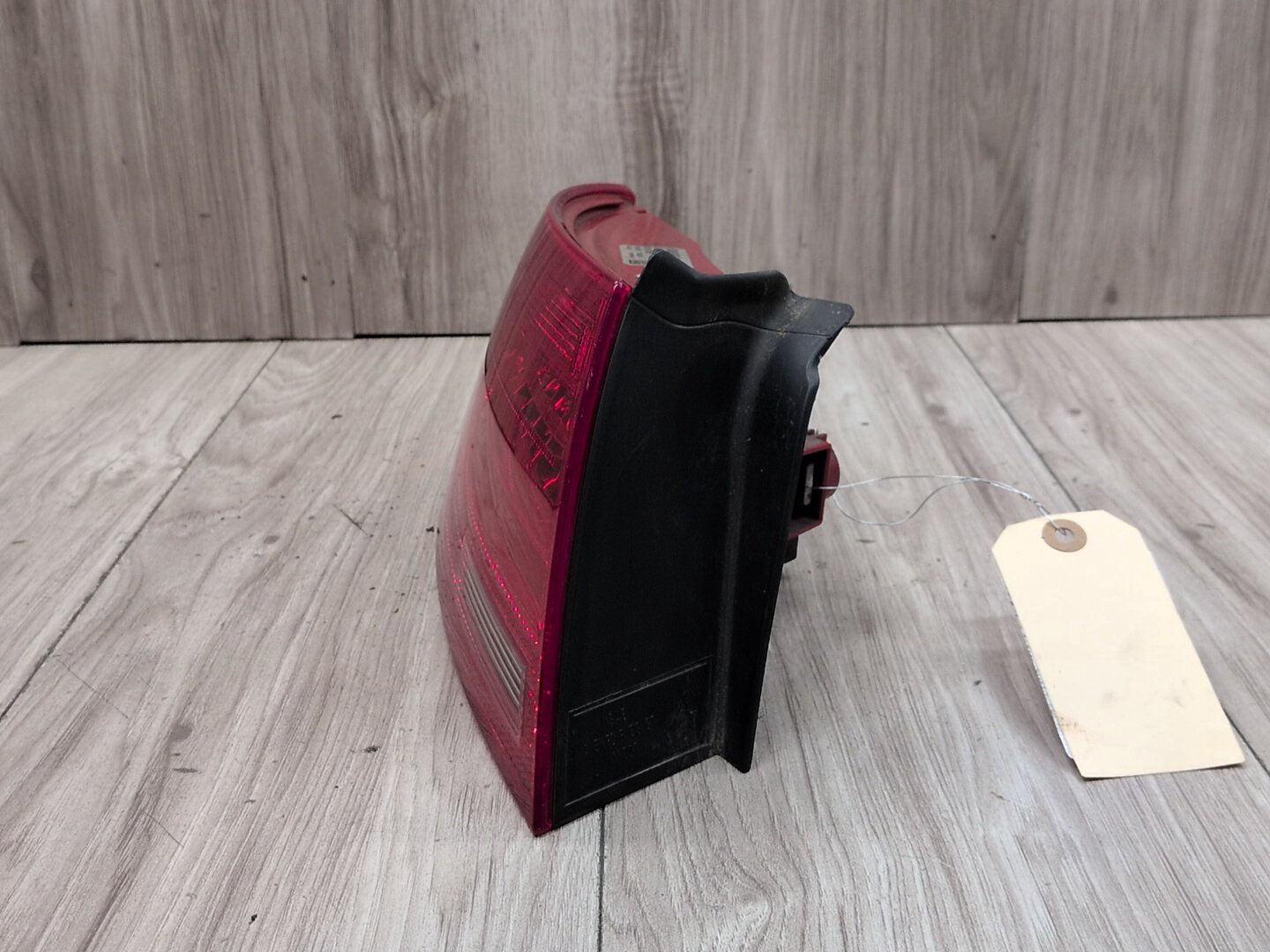 2008 - 2017 Audi S5 8T Rear Right Passenger Outer Tail Light 8T0945095J