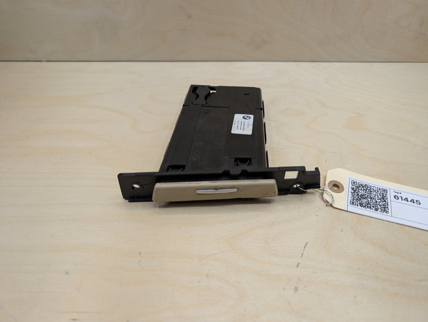 2007-2013 BMW 328i E93 Center Console Cup Holder 9173473