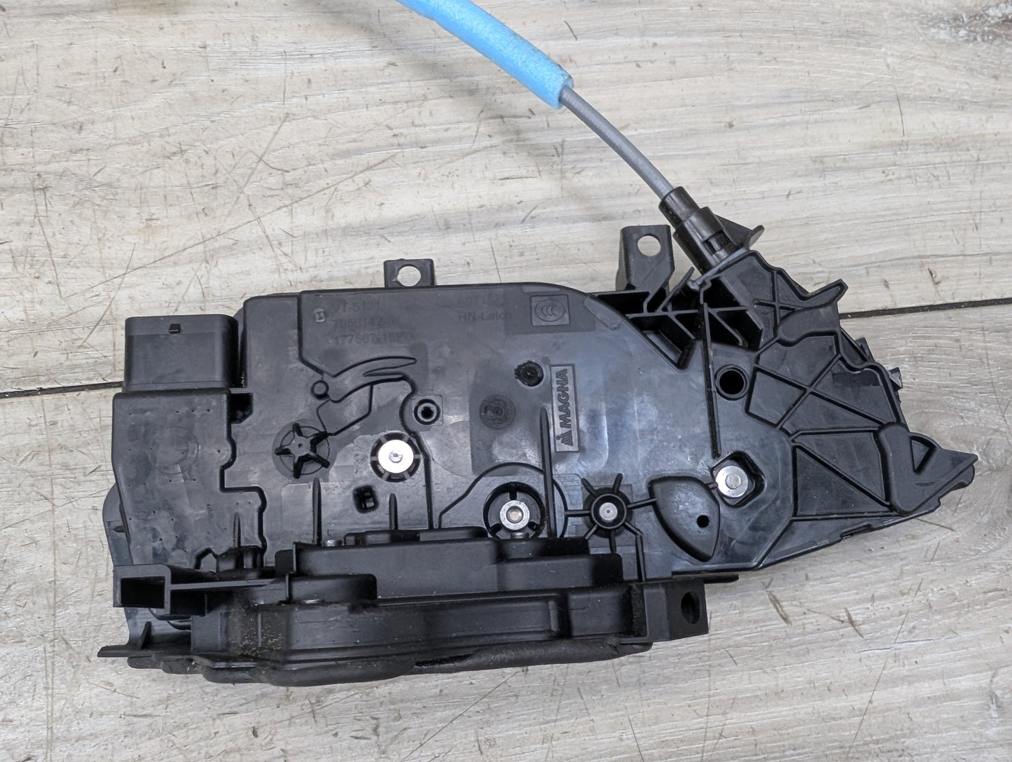 2021-2026 BMW 430i G22 Front Right Passenger Door Latch Lock Actuator 9451628