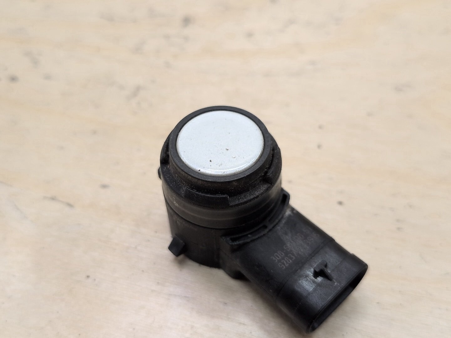 2016-2022 BMW 750i G12 Bumper PDC Parking Distance Sensor 9283200