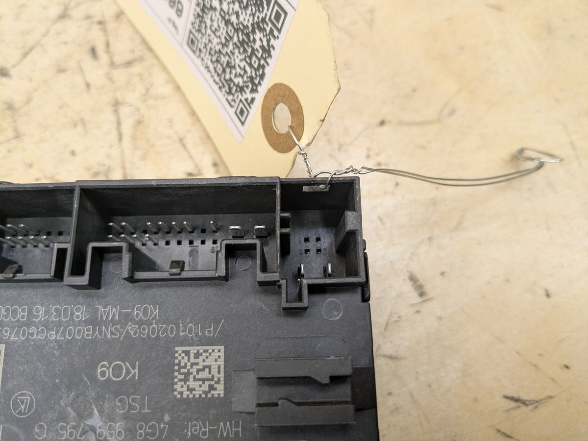 2012-2018 Audi A6 C7 Rear Right Passenger Door Control Module 4G8959795J OEM