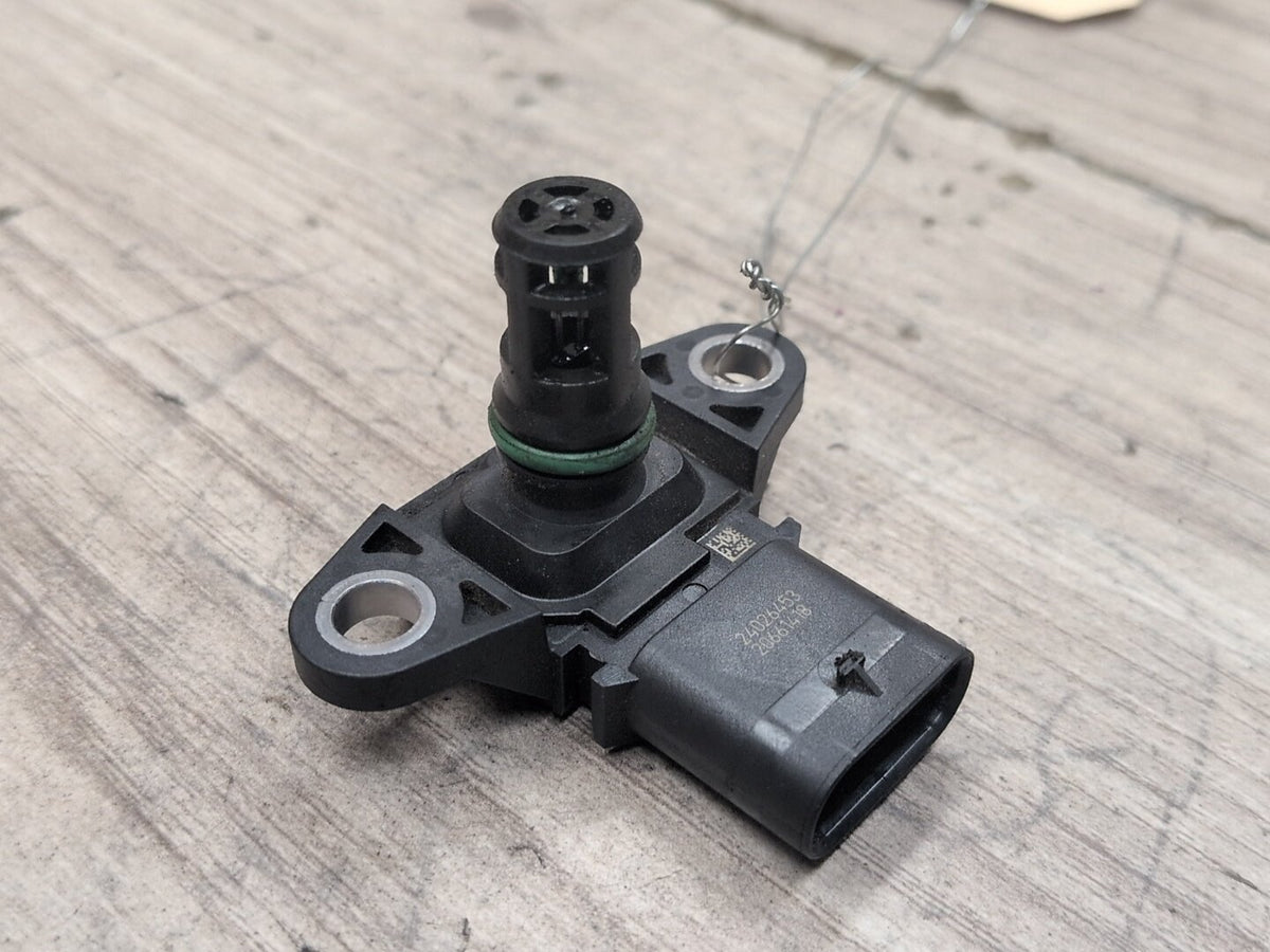 2013-2019 BMW X5 F85 Manifold Absolute Pressure (MAP) Sensor 7599042 OEM