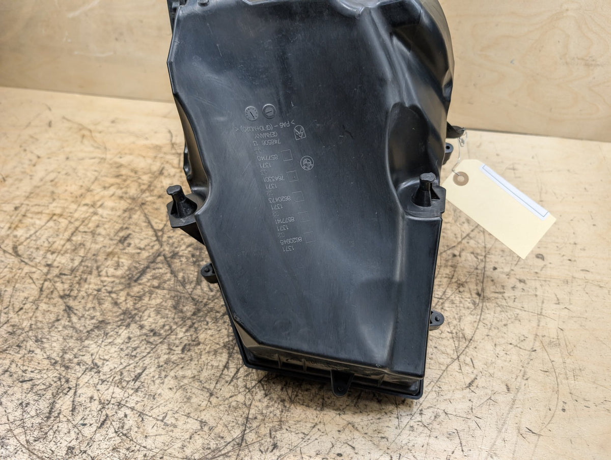 OEM BMW G05 G12 G30 540 740 Air Box Filter Cleaner Intake Resonator Muffler B58