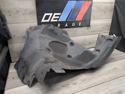 OEM BMW G30 530 540 M550 M SPORT Front Left Driver Fender Liner Splash Shield