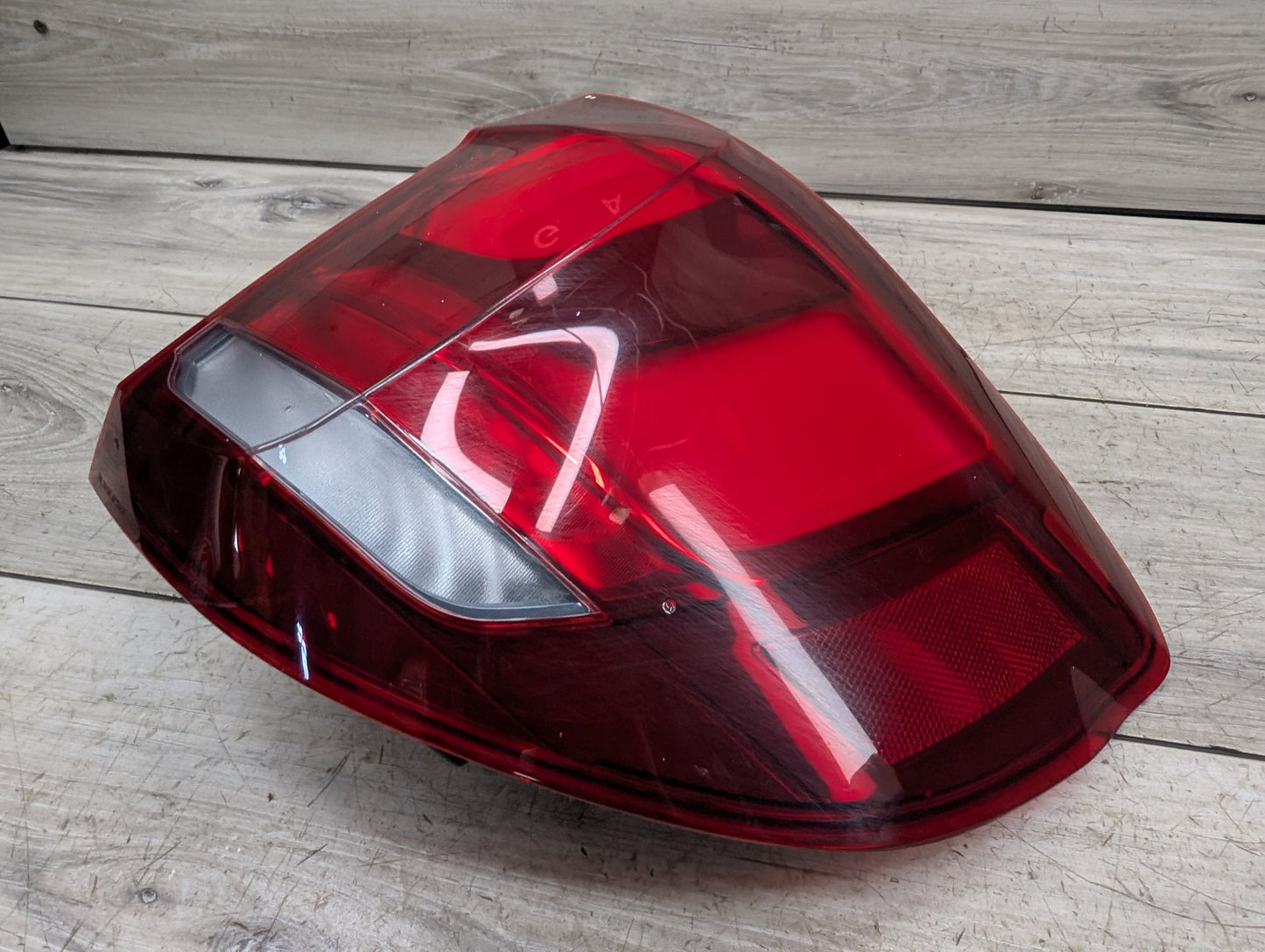 14-18 BMW OEM F15 F85 X5 X5M Rear Right Passenger Side Outer Stop Tail Light