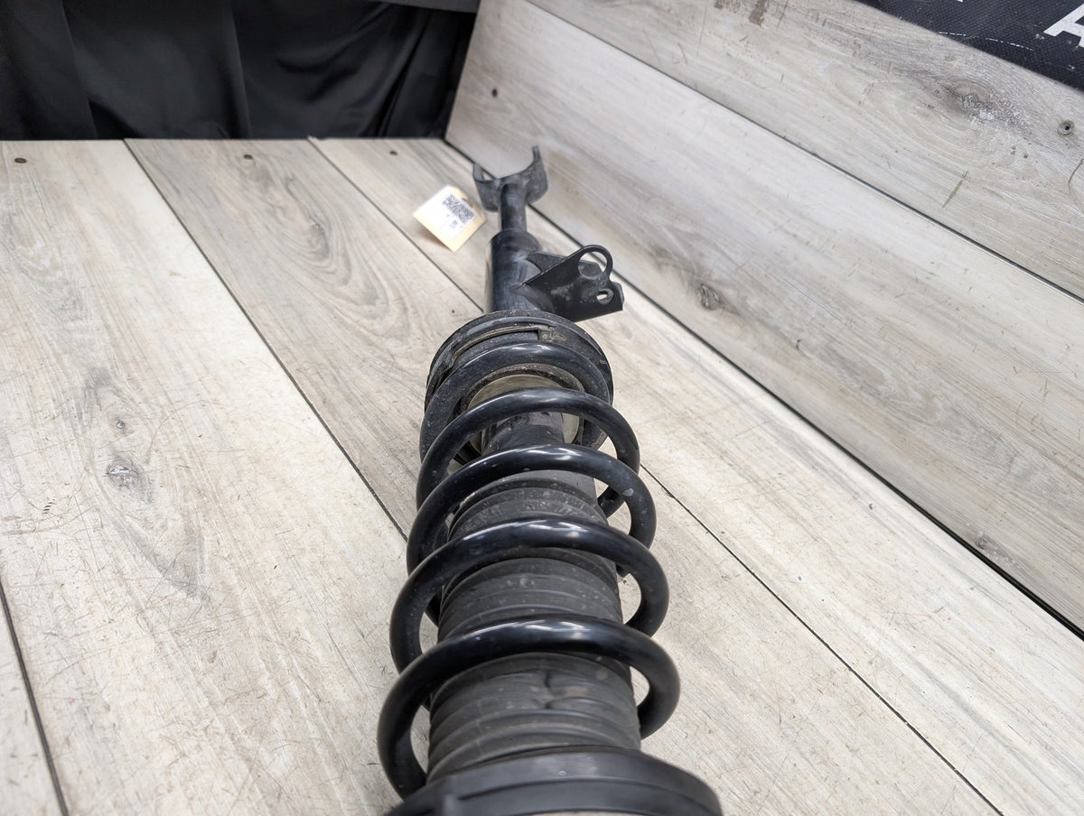 2017-2023 BMW 530i G30 Front Left Driver Spring Strut Shock Absorber 6866591