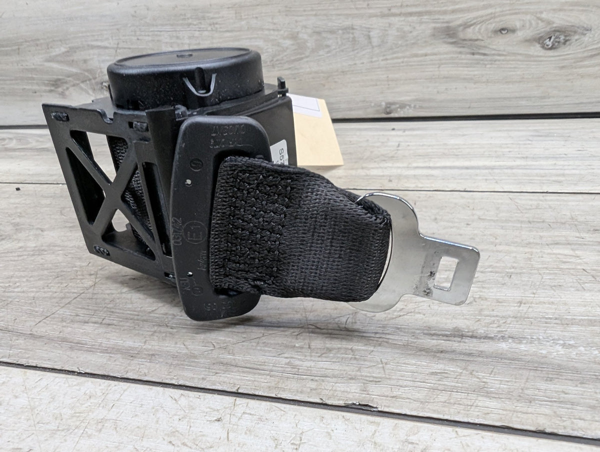 OEM BMW F90 M5 G30 530 540 Rear Center Middle Upper Seatbelt Seat Belt Retractor
