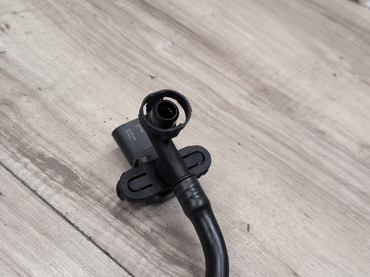 2019-2026 BMW X5 G05 Manifold Absolute Pressure (MAP) Sensor 8657300 OEM