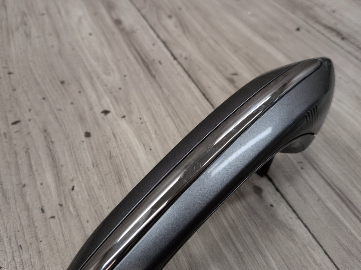 2011-2016 BMW M5 F10 Front Left Door Handle w/ Comfort Access 7305284 OEM