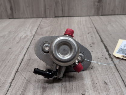 16-20 OEM BMW G11 G12 750 G30 M550 Engine N63R HPFP High Pressure Fuel Pump 5-8