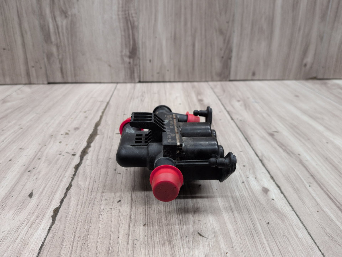 OEM BMW F01 F02 F06 F07 F10 F12 F13 M5 M6 Engine Water Heater Control Valve Pump