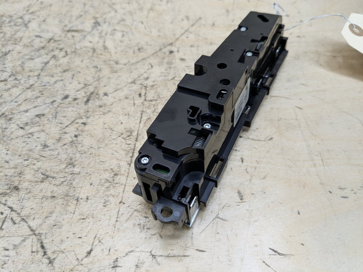 17-20 OEM BMW G30 G31 530 540 M550 Center Console Operating Unit Traction Switch