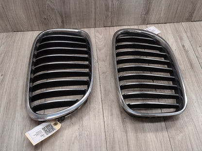 09-15 OEM BMW Front Left Right Driver Passenger M Sport Kidney Grille SET
