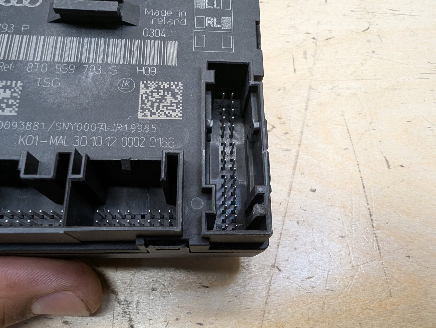 13-17 OEM AUDI A4 A5 S4 S5 Front Left Driver Door Locking Control Module