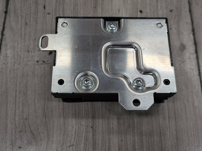 2009-2012 Mercedes-Benz E550 W212 EKP Fuel Pump Module A0009004301 OEM