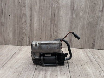 2015-2018 BMW X5 F85 Air Suspension Compressor Pump 6875177 OEM