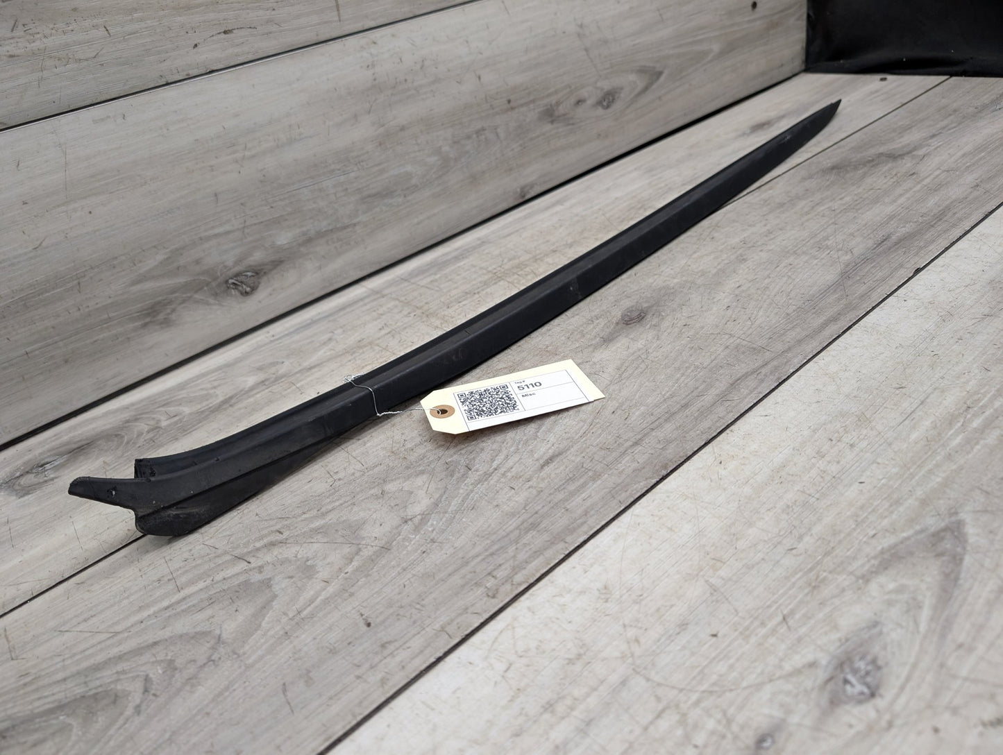 2014 - 2019 BMW 340 F34 Left Driver Side Windshield Drip Molding Trim 7285947 B58B30M0