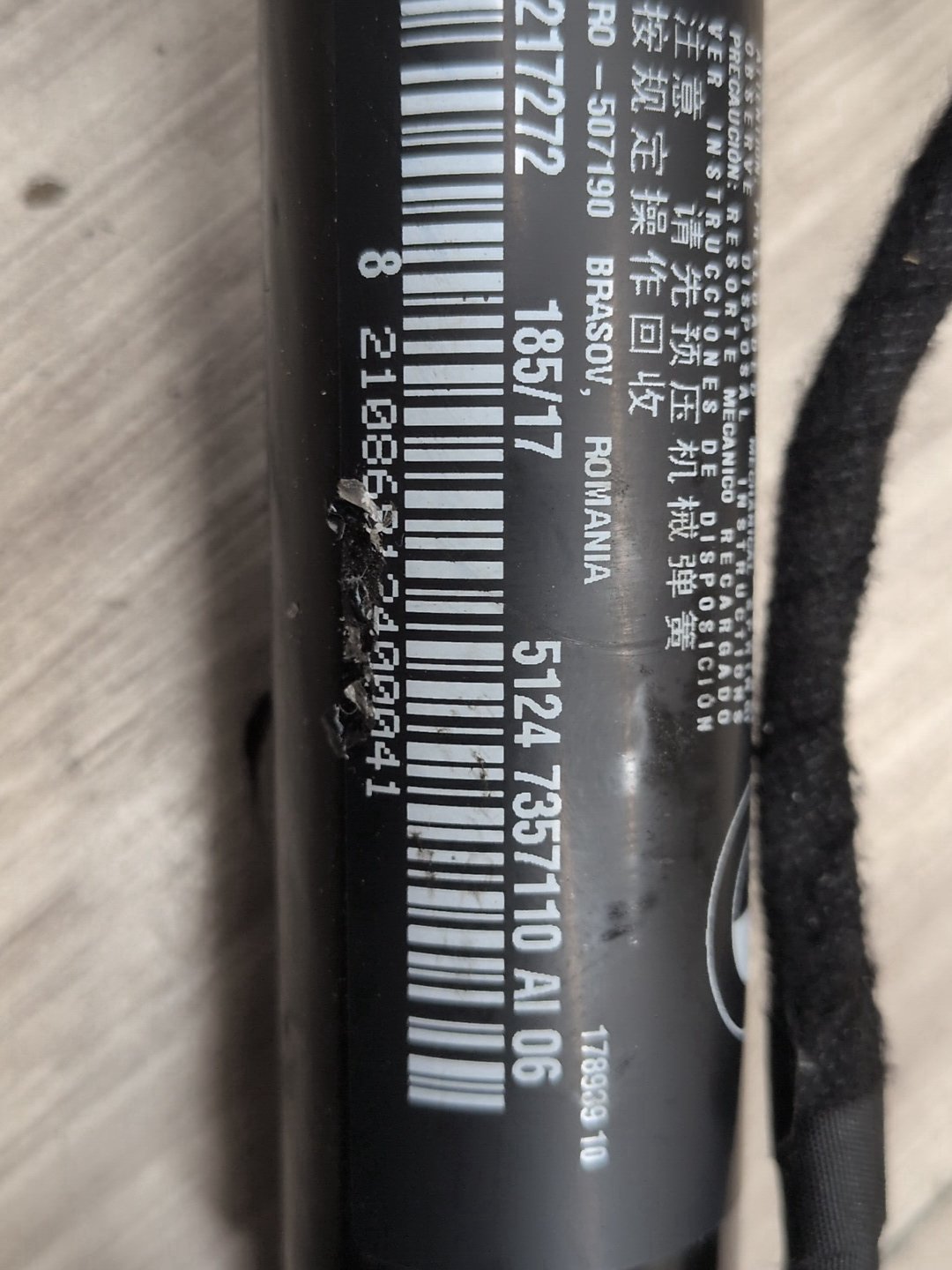 16-19 OEM BMW G12 740 750 M760 Right Passenger Electric Trunk Lid Shock Strut