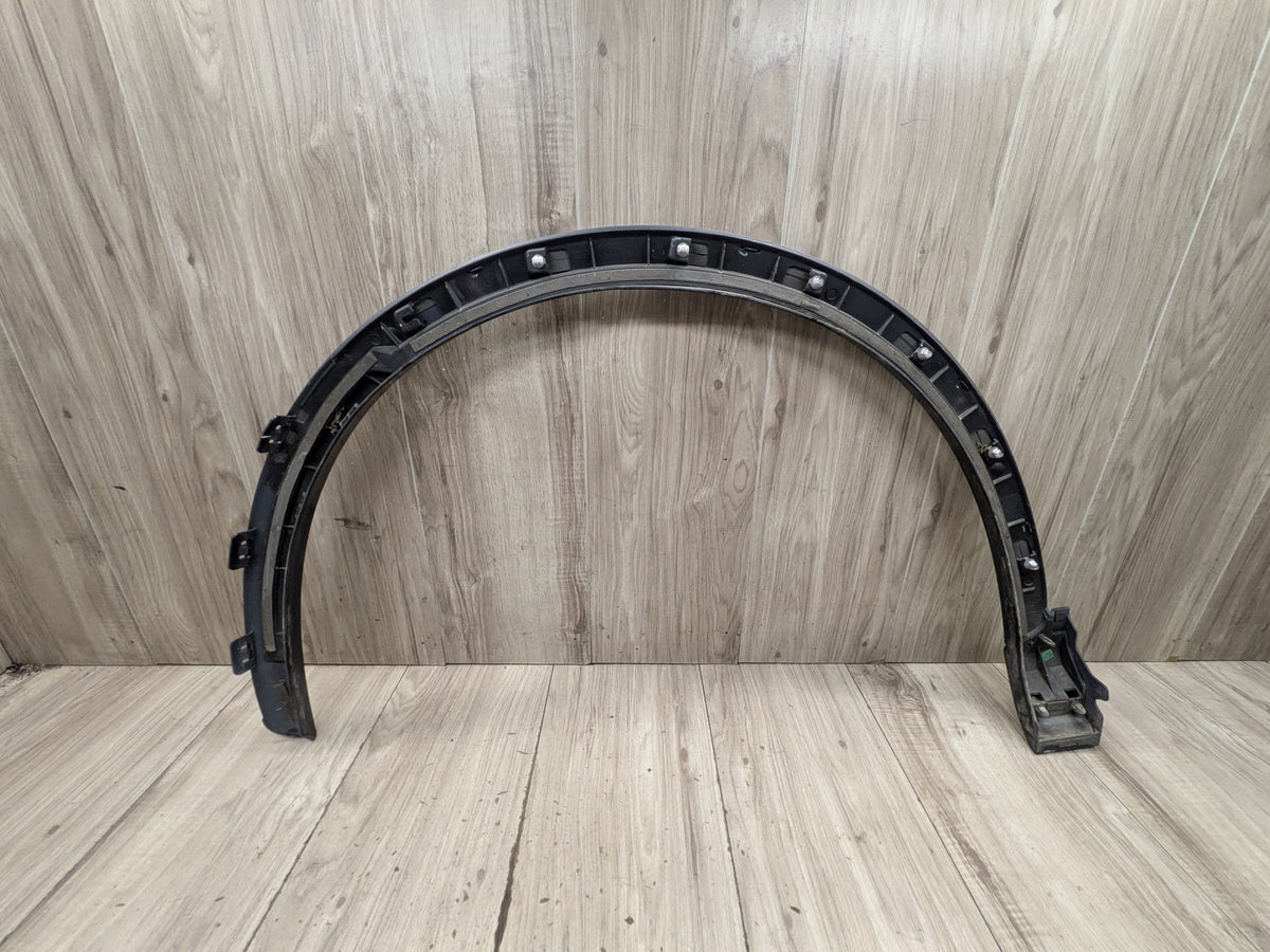 2015-2018 Audi Q3 8U Front Right Passenger Fender Flare Arch Trim Molding 8U0853718C OEM