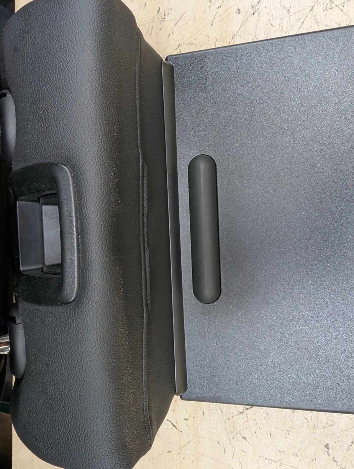 2019-2026 BMW M340i G20 Rear Center Seat Armrest Assembly W/ Cupholder 7469760