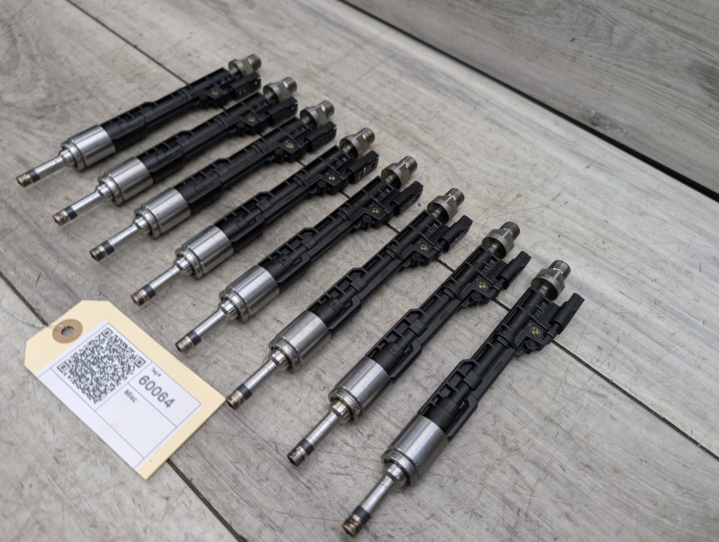 2009-2015 BMW 750Li F02 Engine Motor Fuel Injector SET 7599876