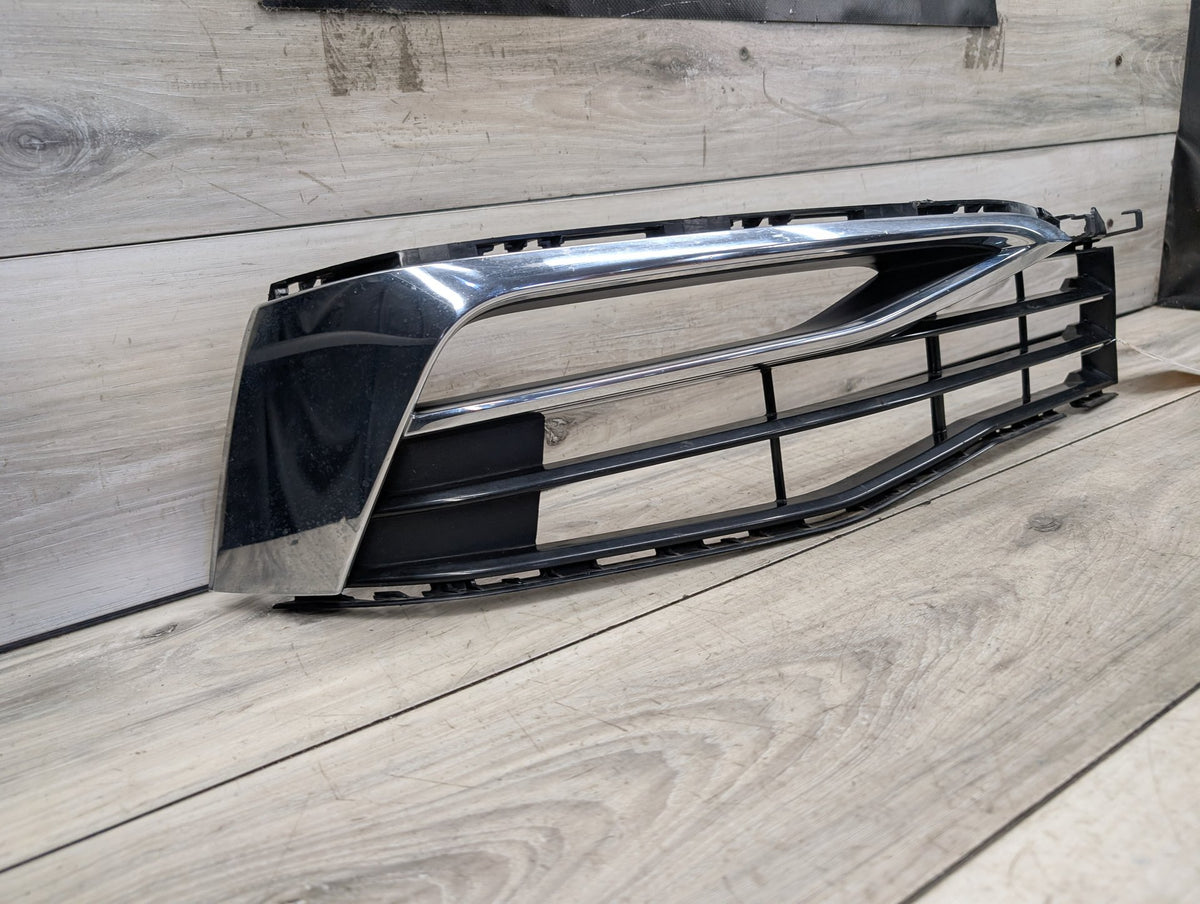 2017-2023 BMW 530i G30 Front Right Passenger Bumper Cover Grille 7385278 OEM