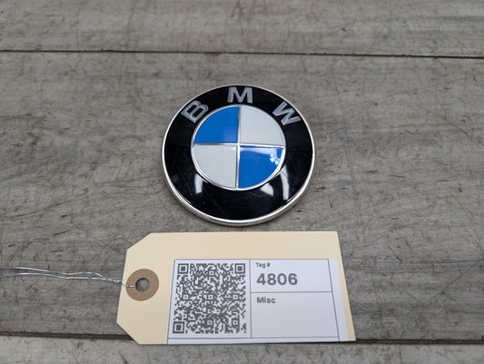 OEM BMW G01 G05 G30 G45 G60 G90 X3 X5 Hood Trunk Emblem Badge Symbol Logo 82mm