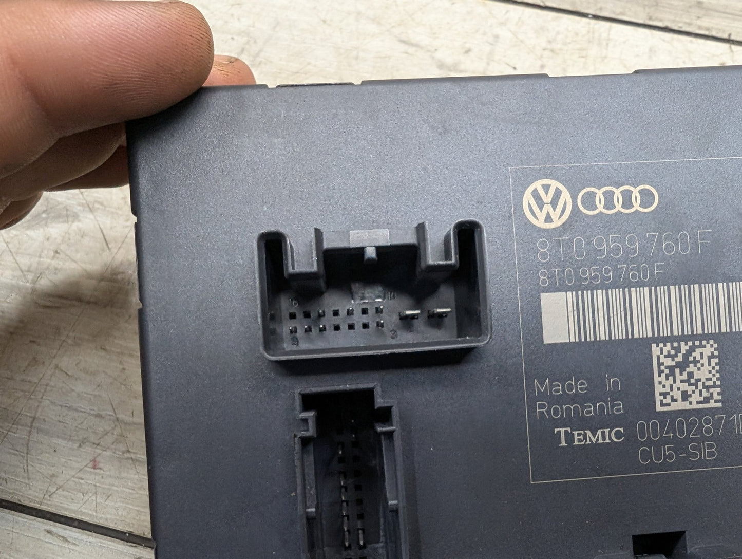 2008 - 2017 Audi S5 8T Front Left or Right Seat Control Module 8T0959760F