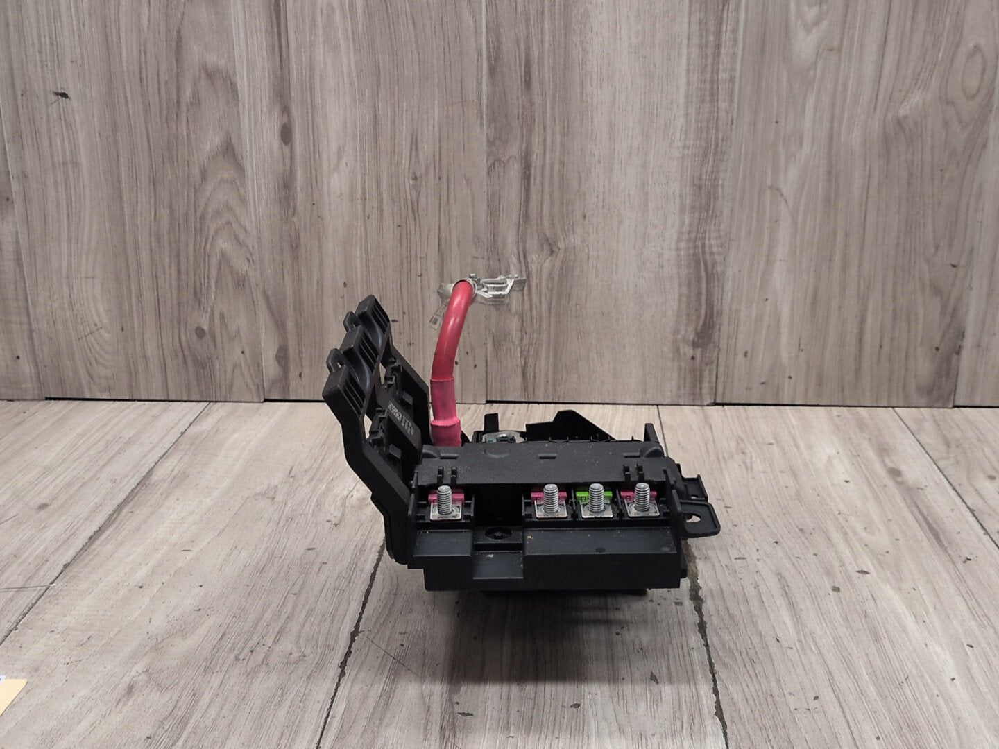 OEM BMW F90 G11* G12* G30 M5 Rear Positive Battery Terminal Junction Fuse Box
