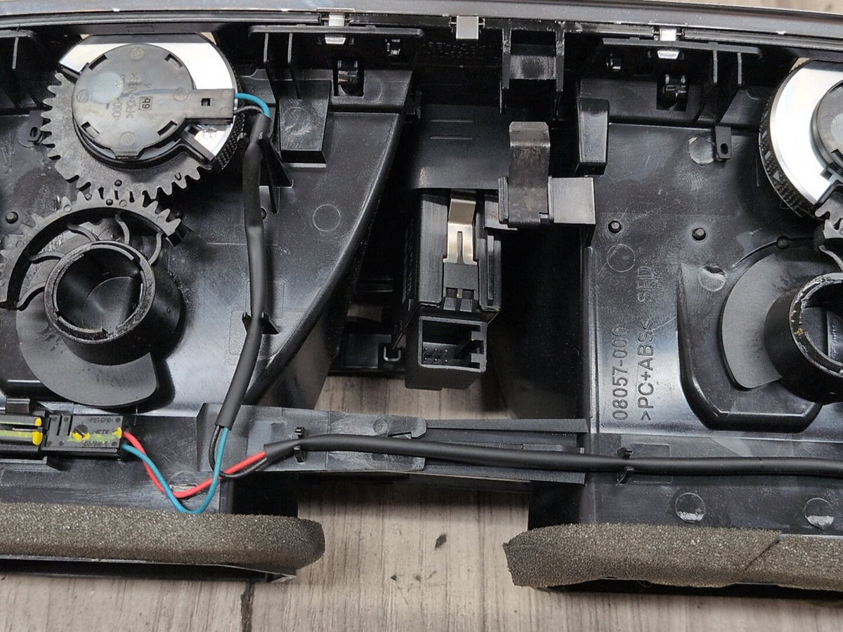 15-18 OEM Audi Q3 8U Dashboard Dash Board Middle Center Air Vent