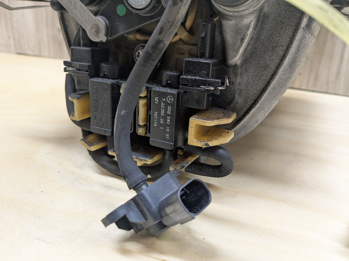 2009-2011 Mercedes-Benz R171 SLK-Class M272 Engine Intake Manifold A2721402401